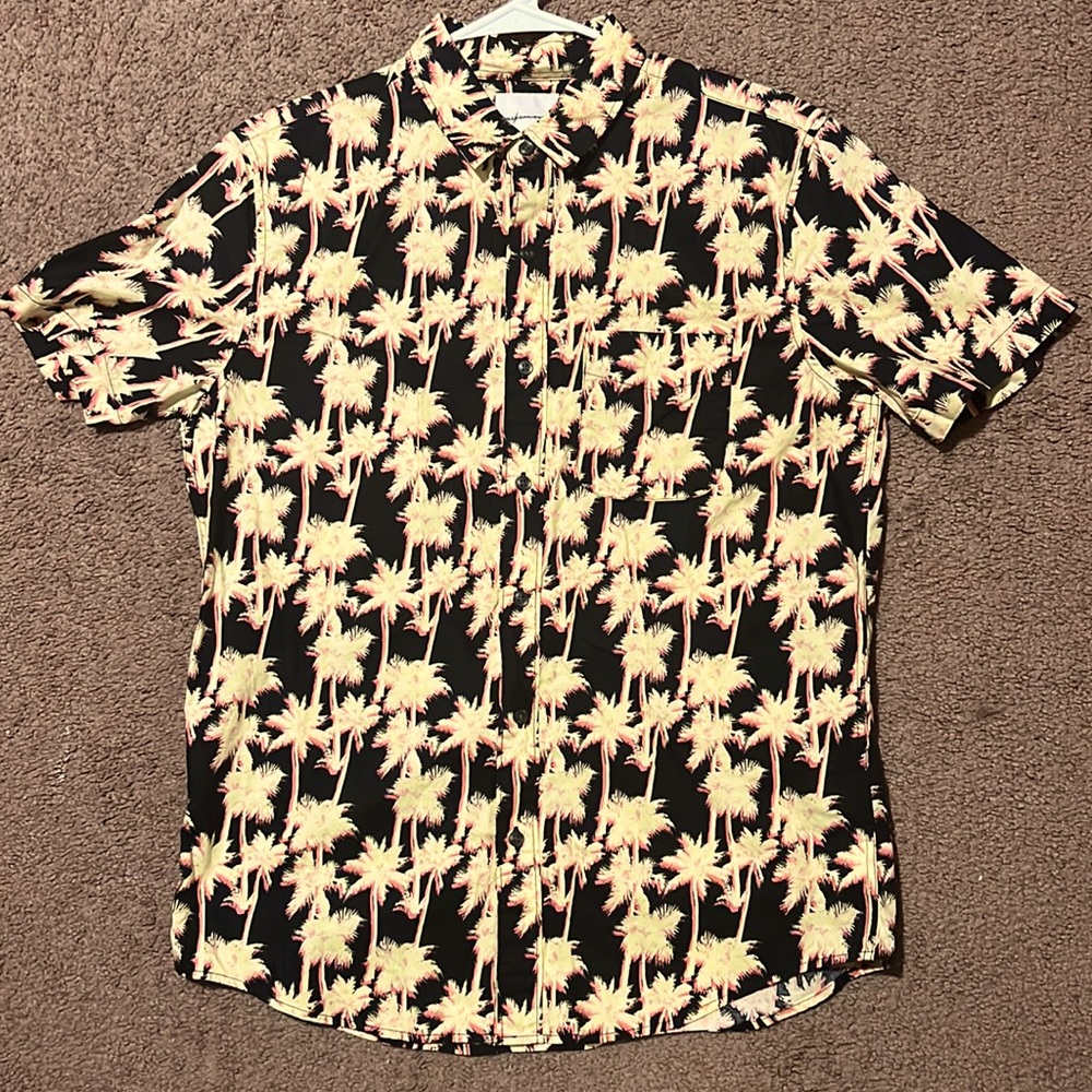 Button up American eagle palm trees shirt